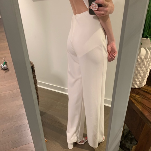 White jumpsuit - Picture 5 of 7